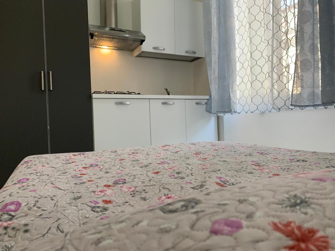Tune Homes B&B Roma Esterno foto