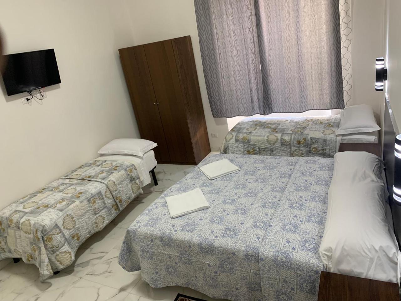 Tune Homes B&B Roma Esterno foto